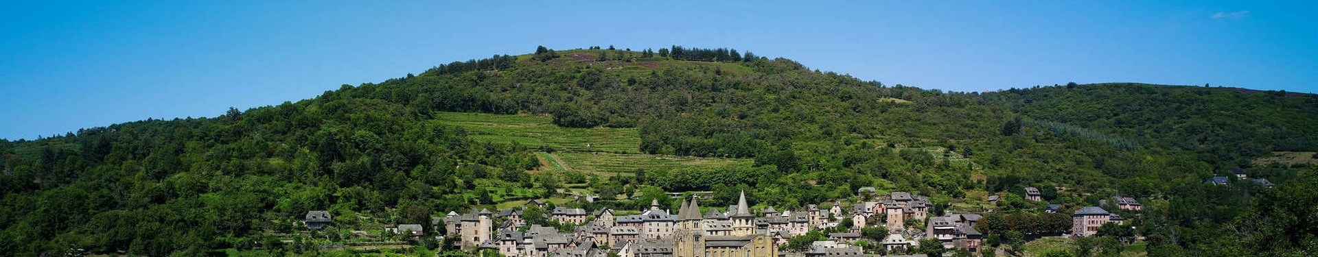Self-guided hiking on the Camino de Santiago : from Aumont-Aubrac to Conques | Nature Occitane