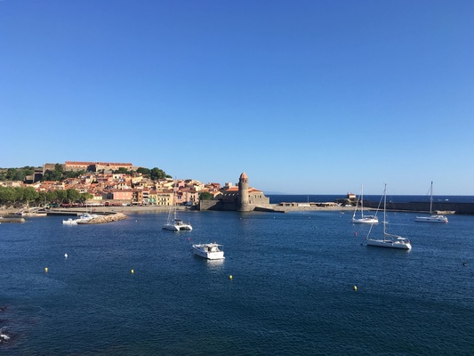 From Collioure to Cadaqués by e-bike (or Gravel)