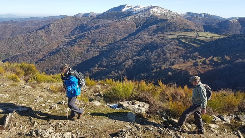 velo-rando-compostelle-stevenson-famille-ane-stguilhem-vacances-nature-sejour