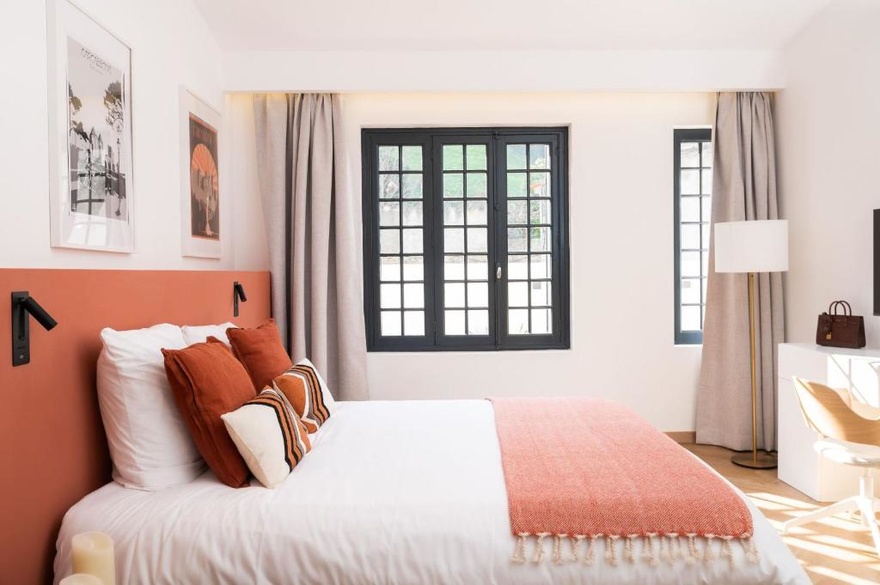 vin-chambre-room-hotel-hebergement-carcasonne-restauration-rando