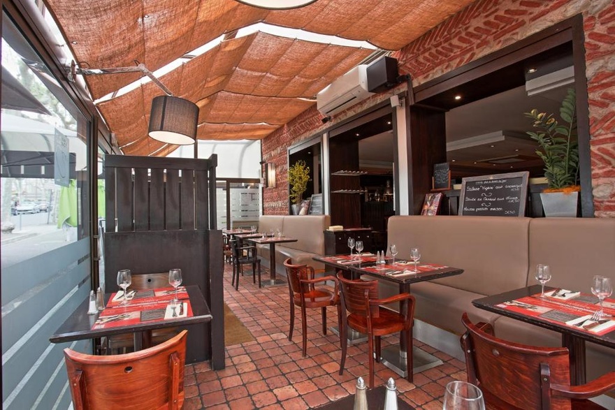 voyage-hebergement-restauration-hotel-room-velo