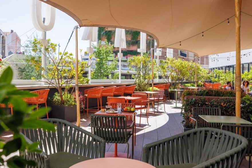 hotel-trois-etoiles-chambres-confortable-charme-sete-cote-mediterranee-occitanie-vacances-velo