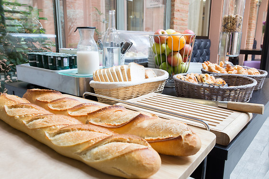 hebergement-gamme-privilège-toulouse-petit-dejeuner-continental