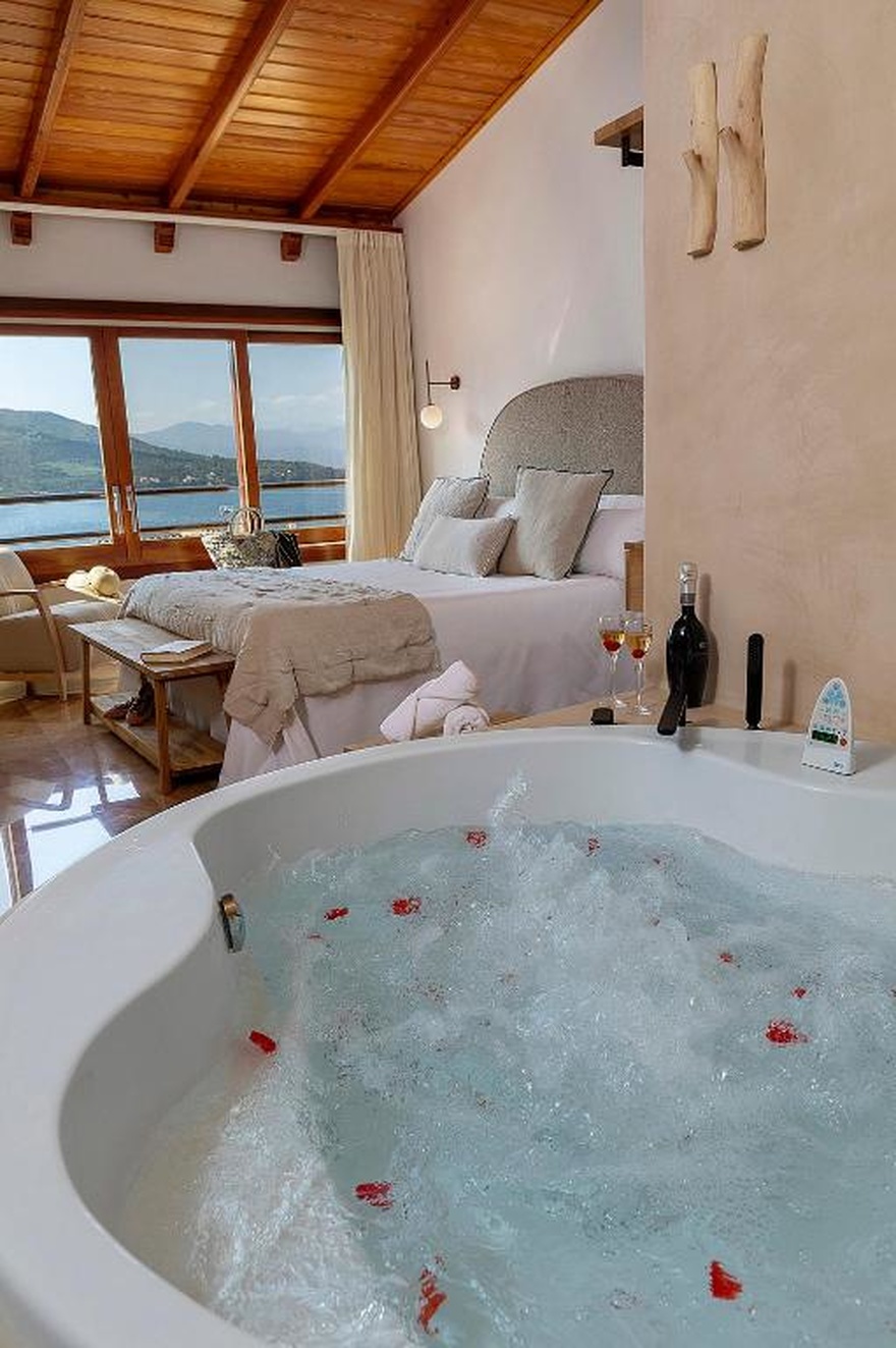 cycling trip on the Mediterranean between France and Spain