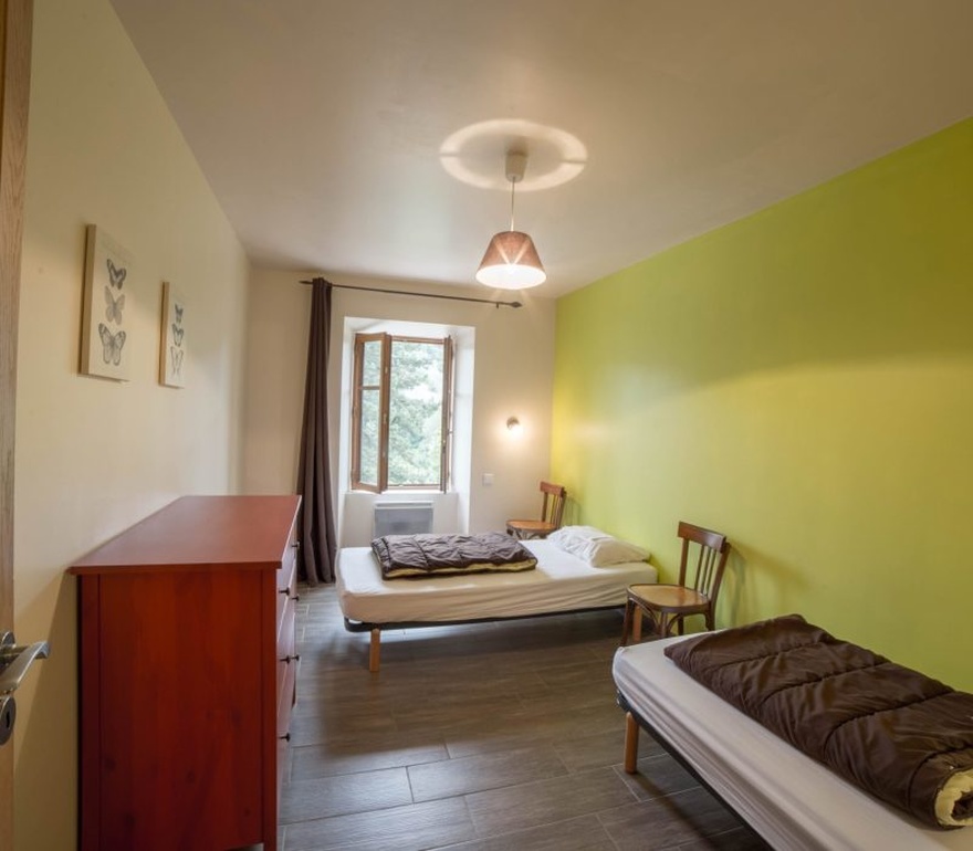 compostelle-hotel-restaurant-sejour-circuit-velo-chambre