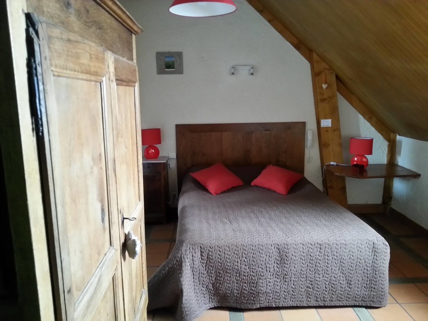 compostelle-rando-velo-guide-marche-chemin-voyage-spritualite