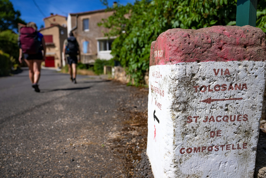 compostelle-travel-france-hiking-guided