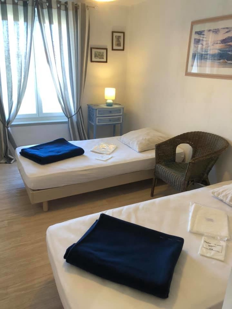 Chambre lit jumeaux - Gamme Confort chambre-compostelle-hebergement-hotel-gite-hote-maison