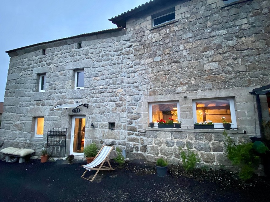 Gîte - Gamme Confort maison-gite-nature-randonnee-libre-marche-hote-