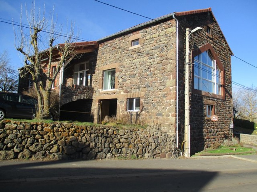 Gîte - Gamme Essentiel gite-hote-refuge-randonnee-nature-maison-pierre-compostelle-bains