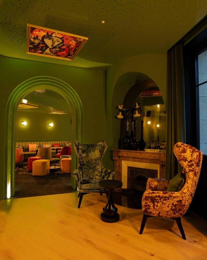Salon - Gamme Privilège salon-chic-privilege-luxe-hotel-hebergement-marche-compostelle