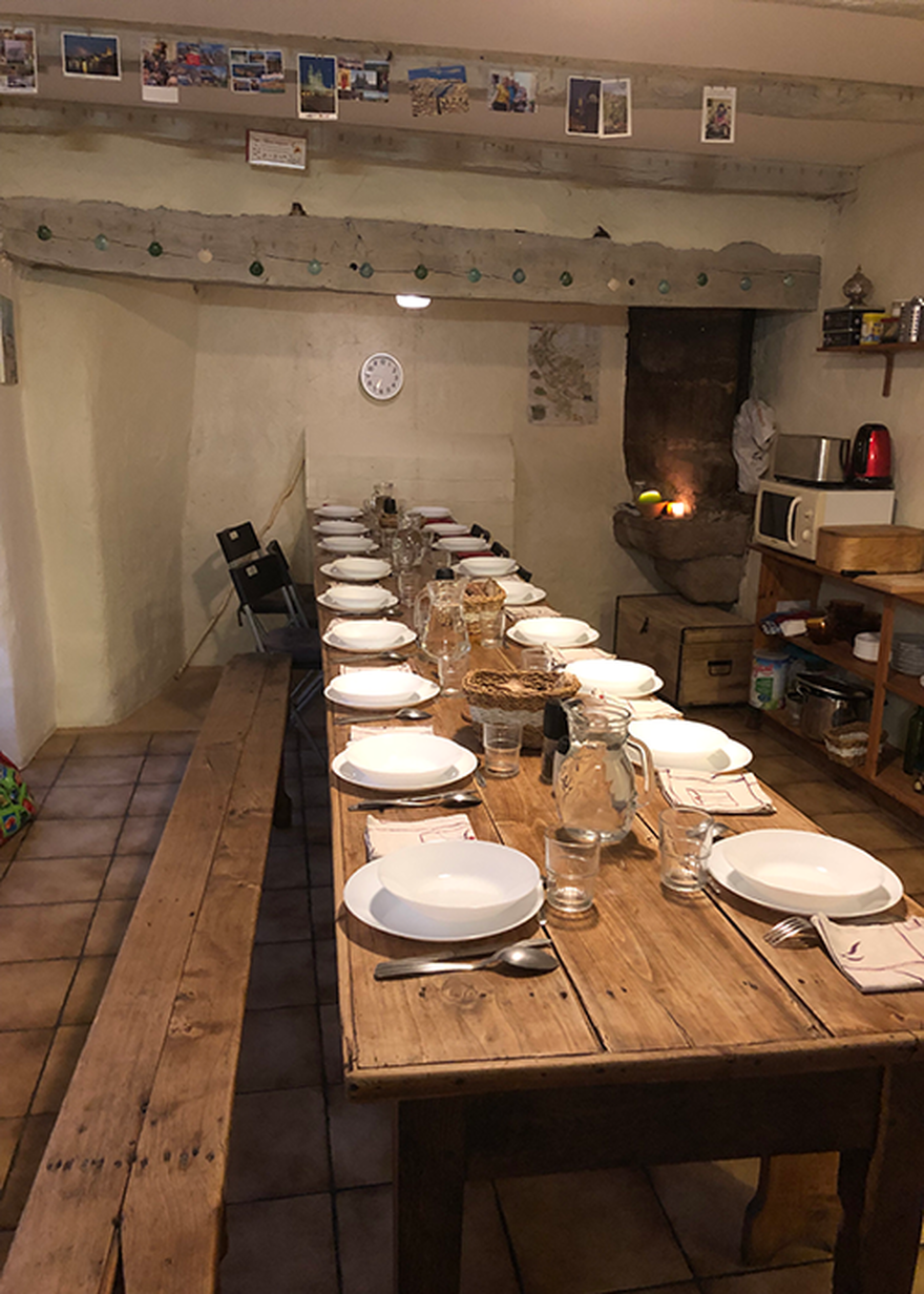 table-hote-maison-gite-rando-randonnee-marche-nature-hebergement