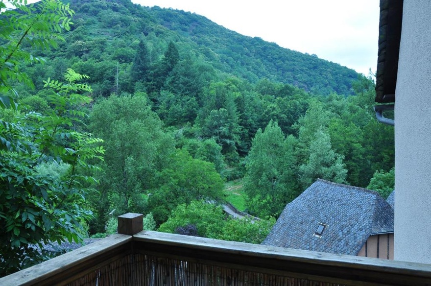 hotel-hebergement-restauration-rando-marche-compostelle-petit-dejeuner