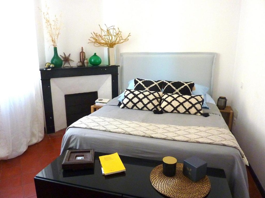 vin-chambre-room-hotel-hebergement-narbonne-restauration-rando