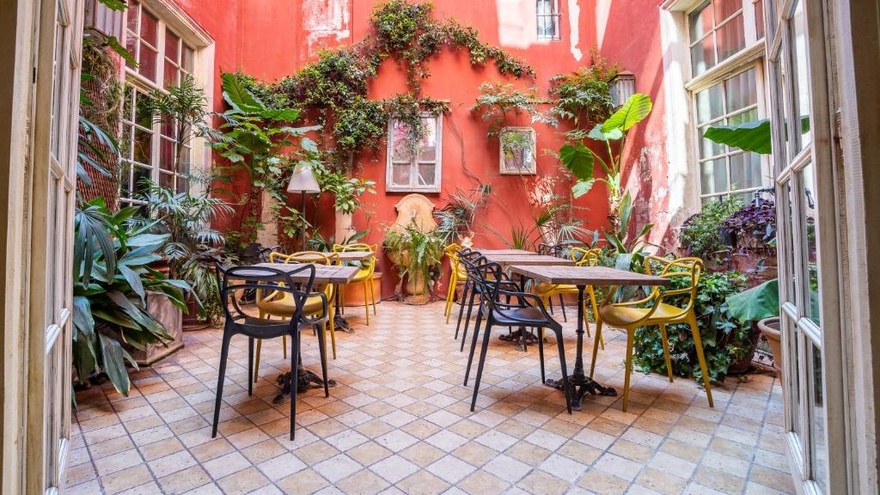 Patio - Hôtel Amphithéâtre - Arles