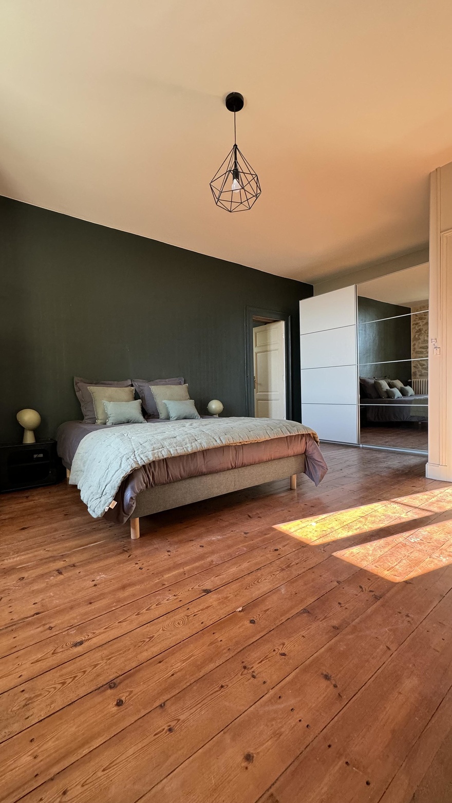guest-rooms-pool-occitan-nature