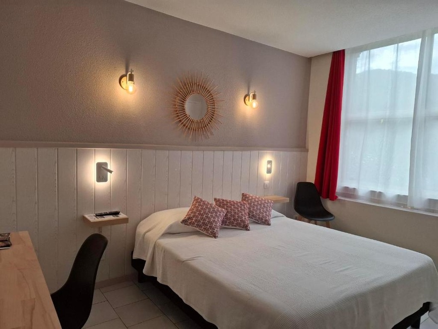 Chambre Double - Gamme Confort voyage-hebergement-restauration-hotel-room-gard