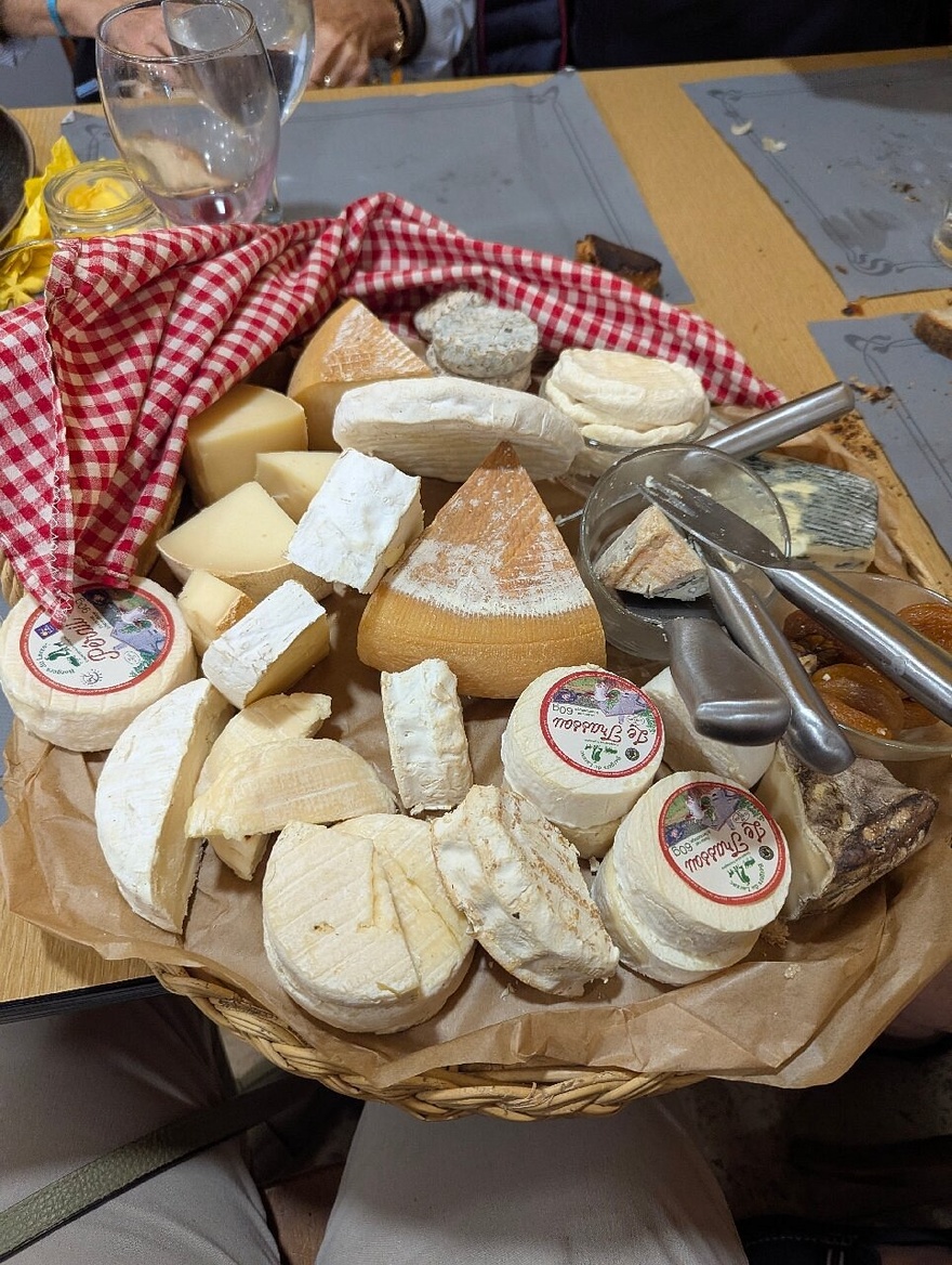 voyage-hebergement-restauration-hotel-room-ane