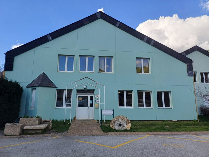 Gîte - Gamme Essentiel vin-chambre-room-hotel-hebergement-stevenson-cevennes-restauration-rando