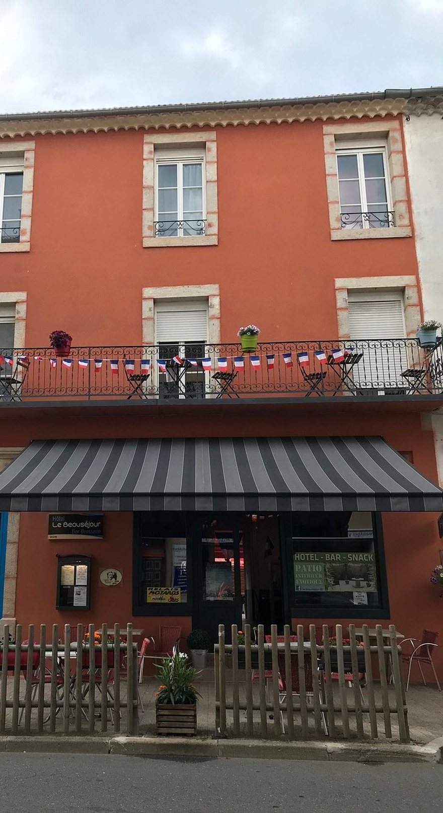 Brasserie - Gamme Confort hebergement-repos-chambre-stevenson-nature-gite-restaurant-gastronomiehotel-maison-hote