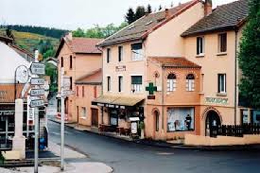 Hôtel - Gamme Confort vin-chambre-room-hotel-hebergement-stevenson-restauration-rando