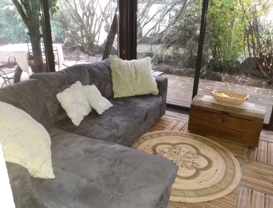 Salon - Gamme Essentiel voyage-hebergement-restauration-hotel-room-stevenson