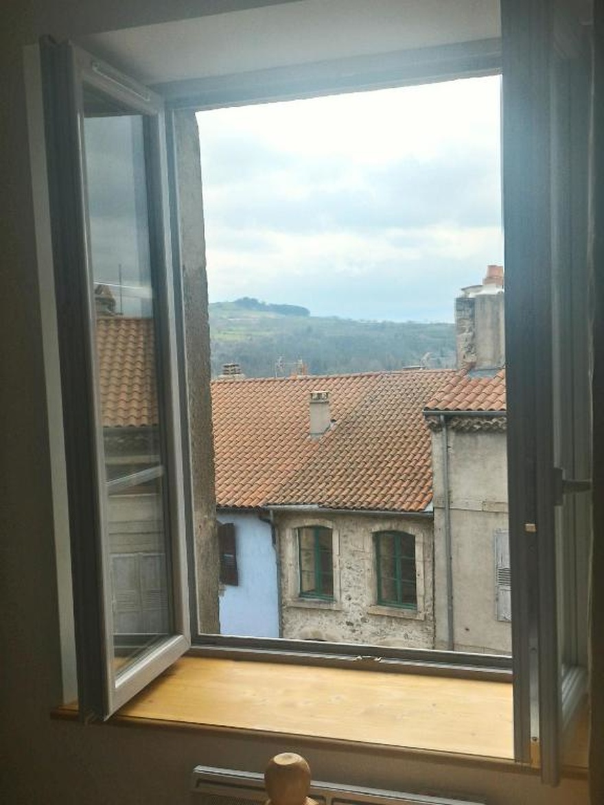 Vue Chambre - Gamme Essentiel vin-chambre-room-hotel-hebergement-stevenson-restauration-rando