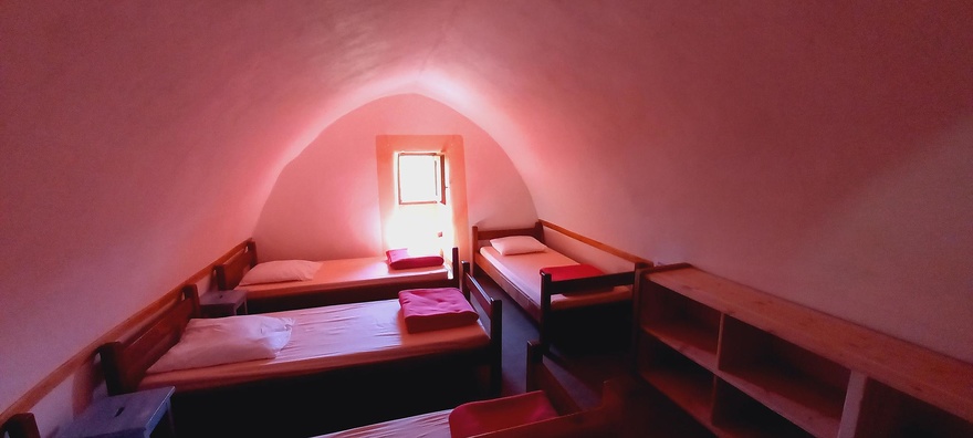 voyage-hebergement-restauration-hotel-room-rando-trek