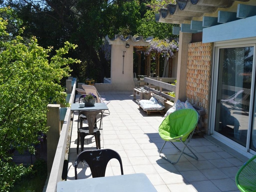 Maison d'Hôtes à Tournon-sur-Rhône hébergement vélo Ardèche, Tournon-sur-Rhône, Privilège