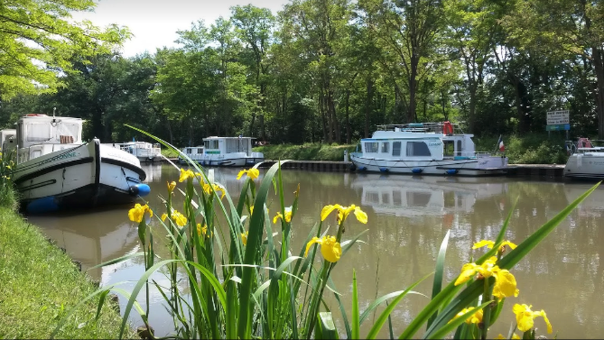 Garonne-france-bike-canal-travel-visit-accomodation-gastronomy