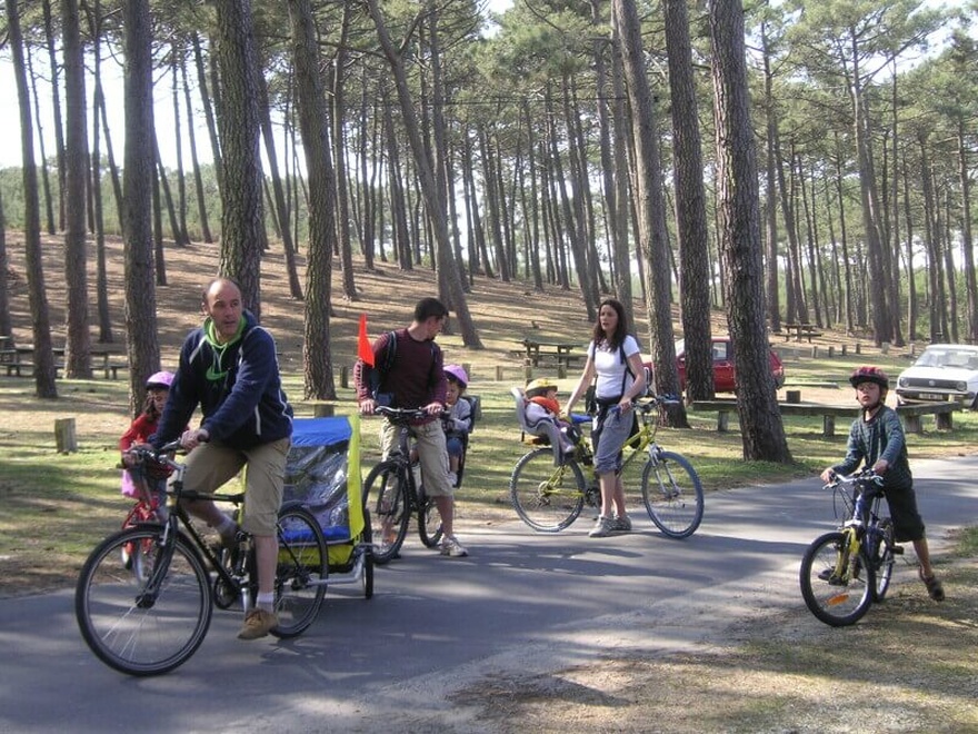 bike-velodyssee-atlantic-coast-holidays-travel-family-france-bordeaux-biarritz-arcachon-basquecoast-children