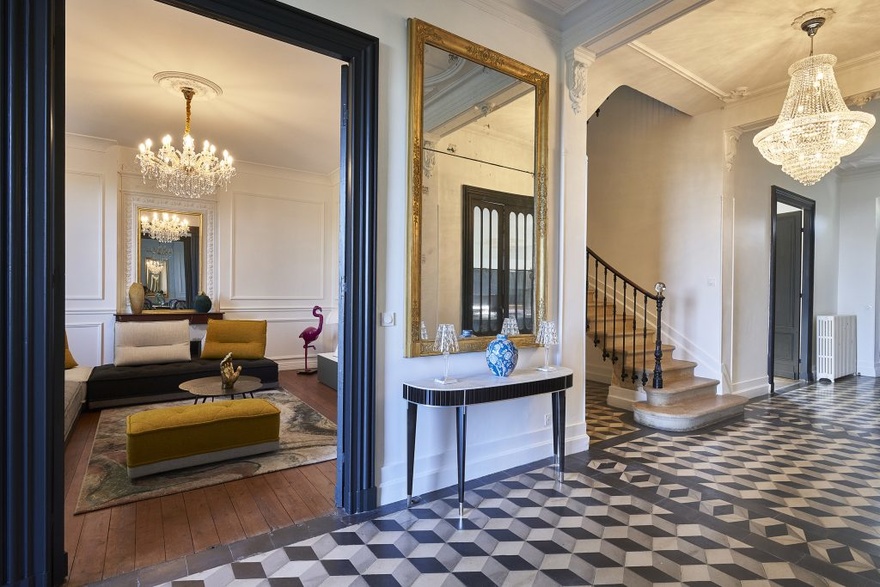 vins-chambre-room-hotel-hebergement-bordeaux-restauration-rando-velo